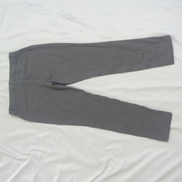 Banana Republic Sloan Fit Trouser, Color Plaid Black Size 2P - Picture 2 of 14